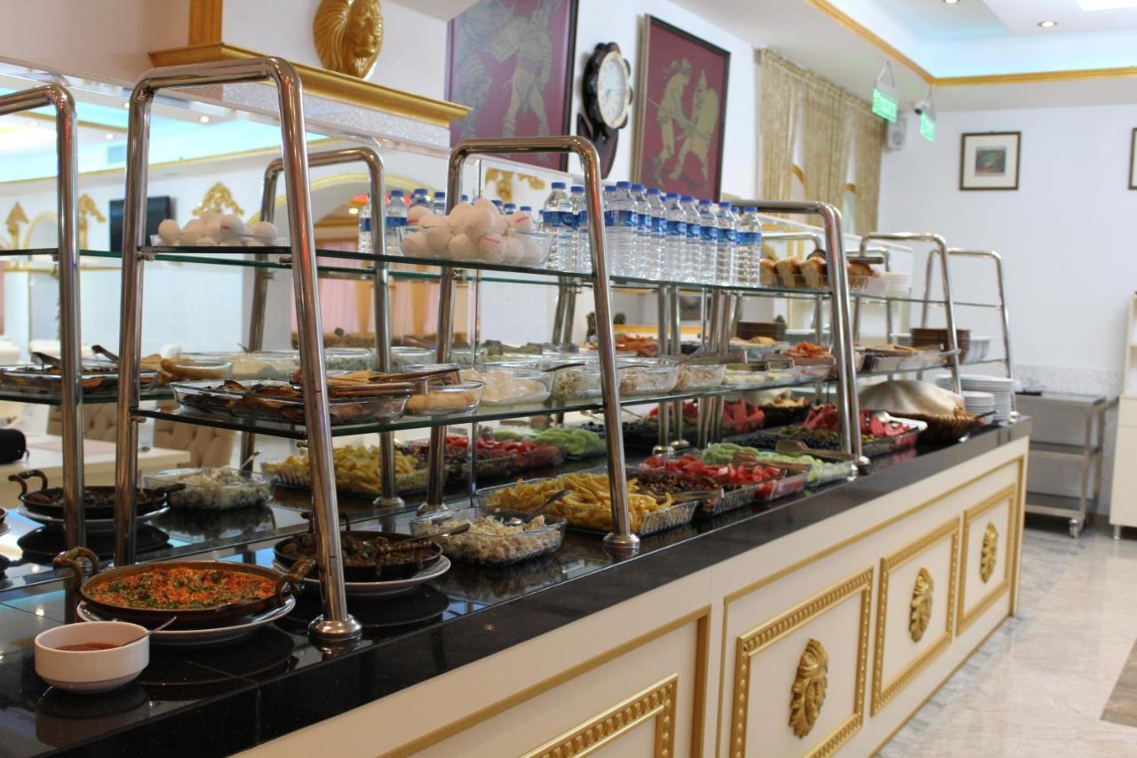 Grand Georgian Palace Batumi Ngoại thất bức ảnh